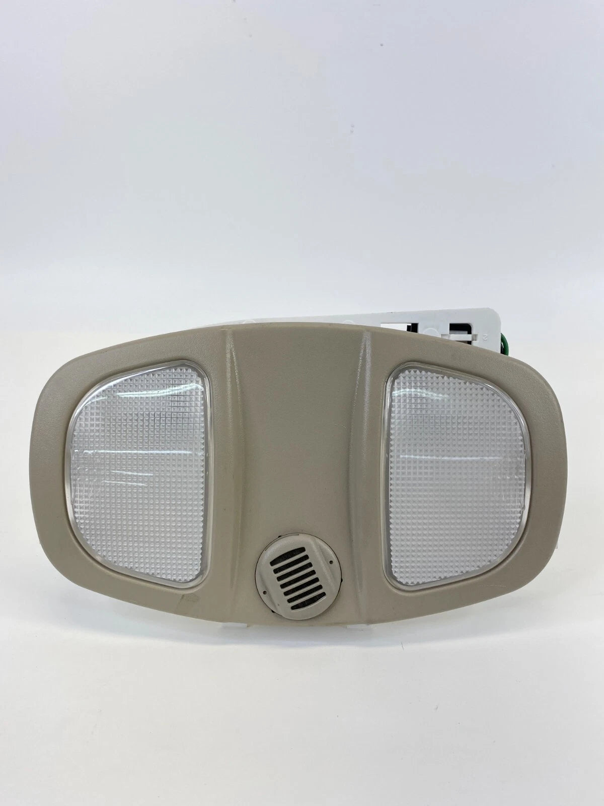 2002-2007 Saturn Vue Roof Overhead Console Dome Map Light OEM