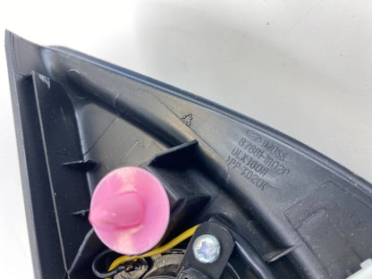 12-17 HYUNDAI ACCENT FRONT RIGHT INNER DOOR CORNER COVER W/ TWEETER 87661-1R020