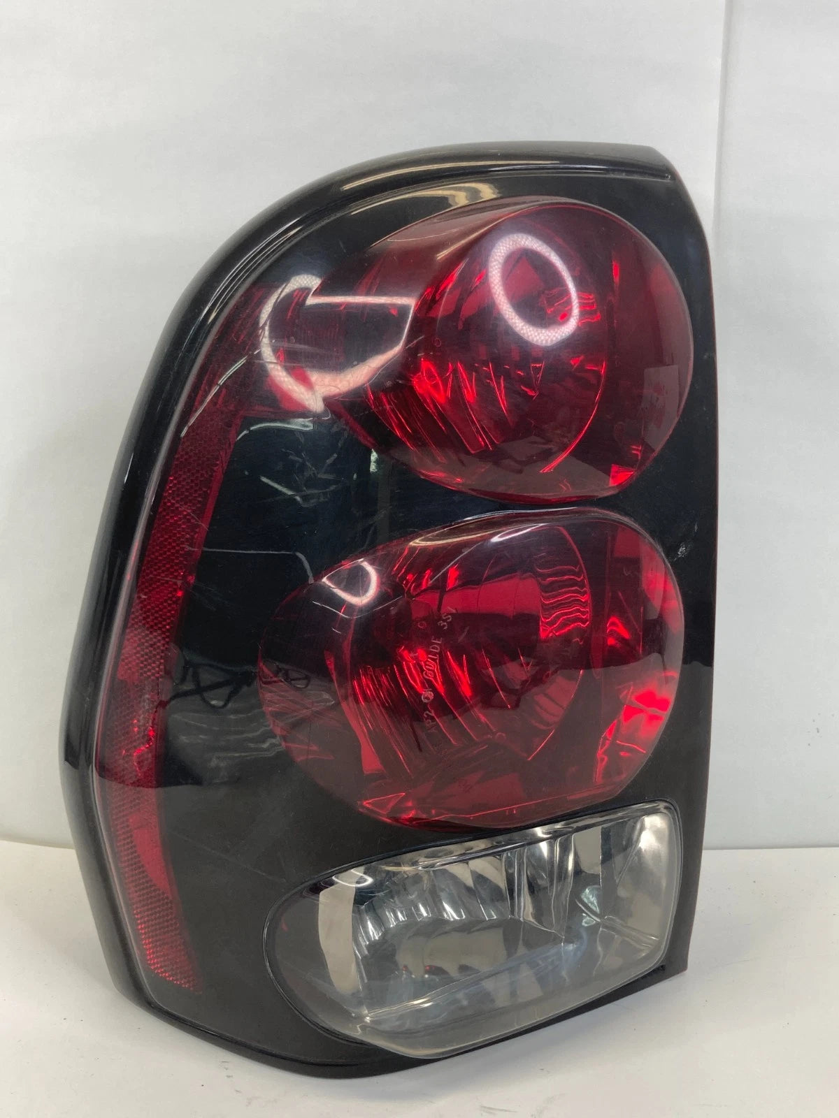 02-09 CHEVROLET TRAILBLAZER LEFT DRIVER TAIL LIGHT LAMP TAILLIGHT 16530277 OEM