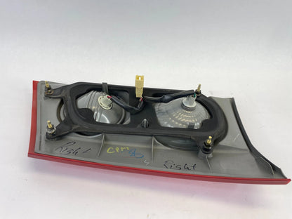 2006-2010 TOYOTA SIENNA RIGHT PASSENGER SIDE INNER TAIL LIGHT LAMP TAILLIGHT OEM