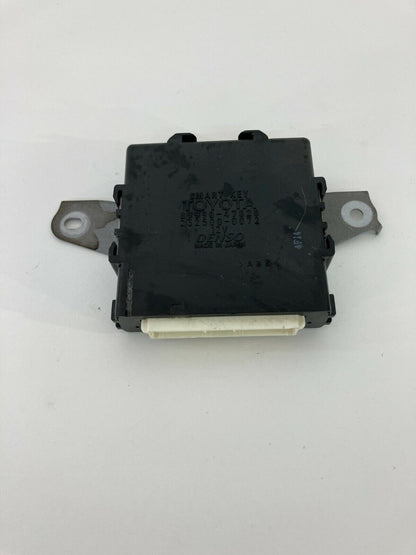 2004 2005 Toyota Prius Smart Key Locking Computer Control Module Unit OEM