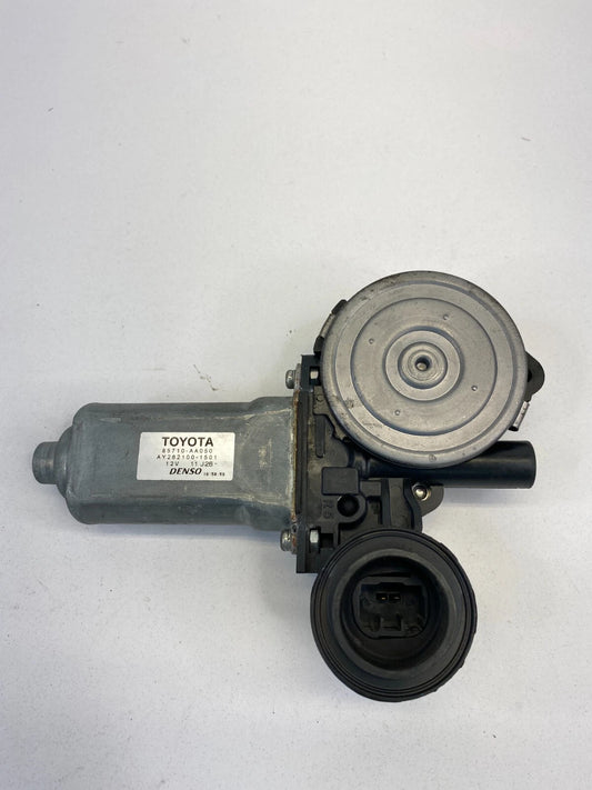 2003-2008 TOYOTA COROLLA MATRIX REAR LEFT SIDE POWER WINDOW MOTOR 85710AA050