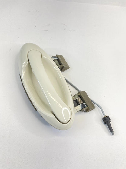 2006-2009 SAAB 9-5 95 FRONT RIGHT PASSENGER SIDE EXTERIOR DOOR HANDLE 5510136