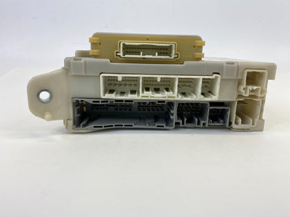 06-08 Lexus IS250 Dash Right Side Cabin Fuse Relay Junction Block 8273053040 OEM