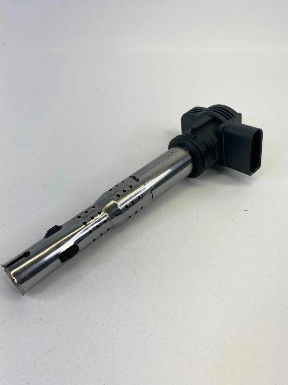 2005-2018 VOLKSWAGEN JETTA 2006-2014 VW PASSAT IGNITION COIL 07K-905-715-F OEM