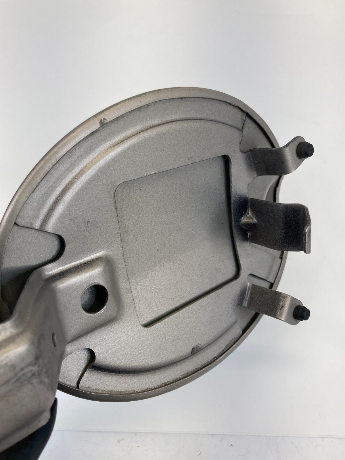 01 02 03 04 05 06 07 Ford Escape Fuel Filler Tank Door Gas Lid Cover OEM