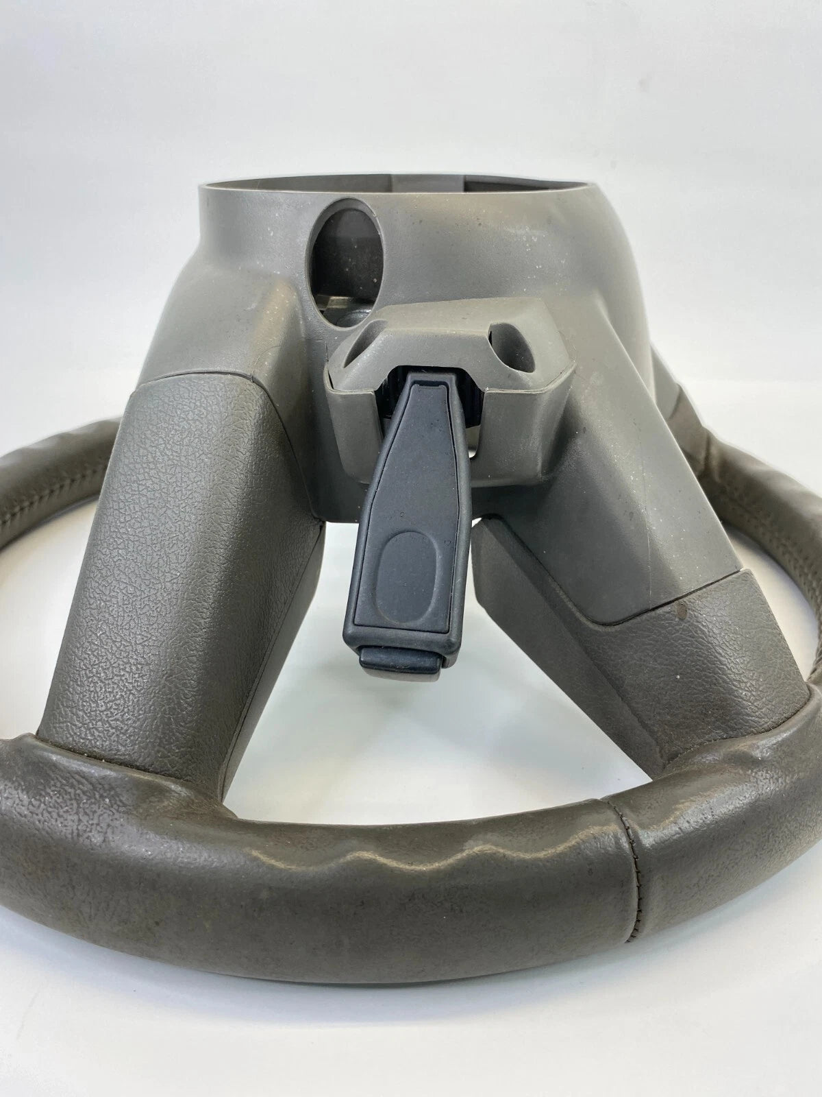 2005-2010 CHRYSLER 300 DODGE CHARGER STEERING WHEEL W/ CRUISE CONTROL 1FP031J8AB