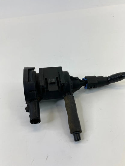 08-16 CHRYSLER TOWN & COUNTRY VACUUM PURGE SOLENOID FUEL VALVE VAPOR CANISTER