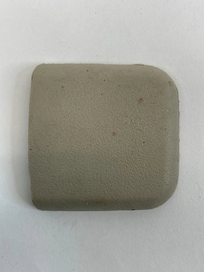 2007-2012 NISSAN ALTIMA FRONT SEAT RAIL TRACK TRIM COVER BEIGE UNIT OEM 854268