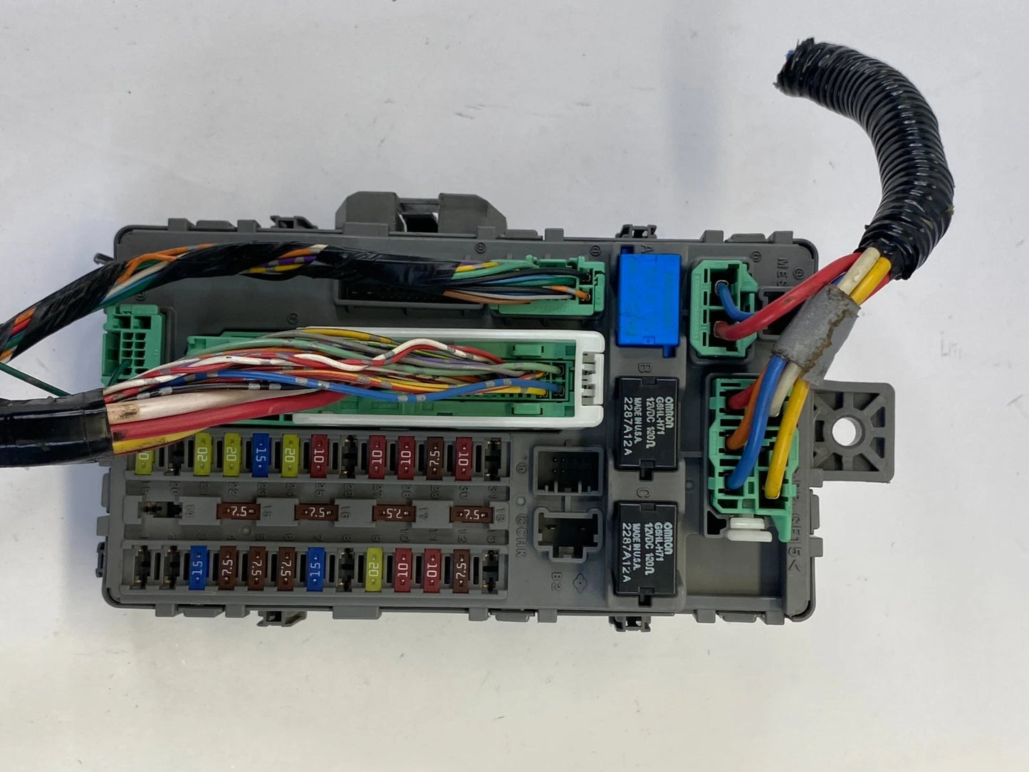 2008-2010 HONDA ACCORD 2.4L INTERIOR CABIN FUSE BOX RELAY PANEL OEM TA5-A301-AD
