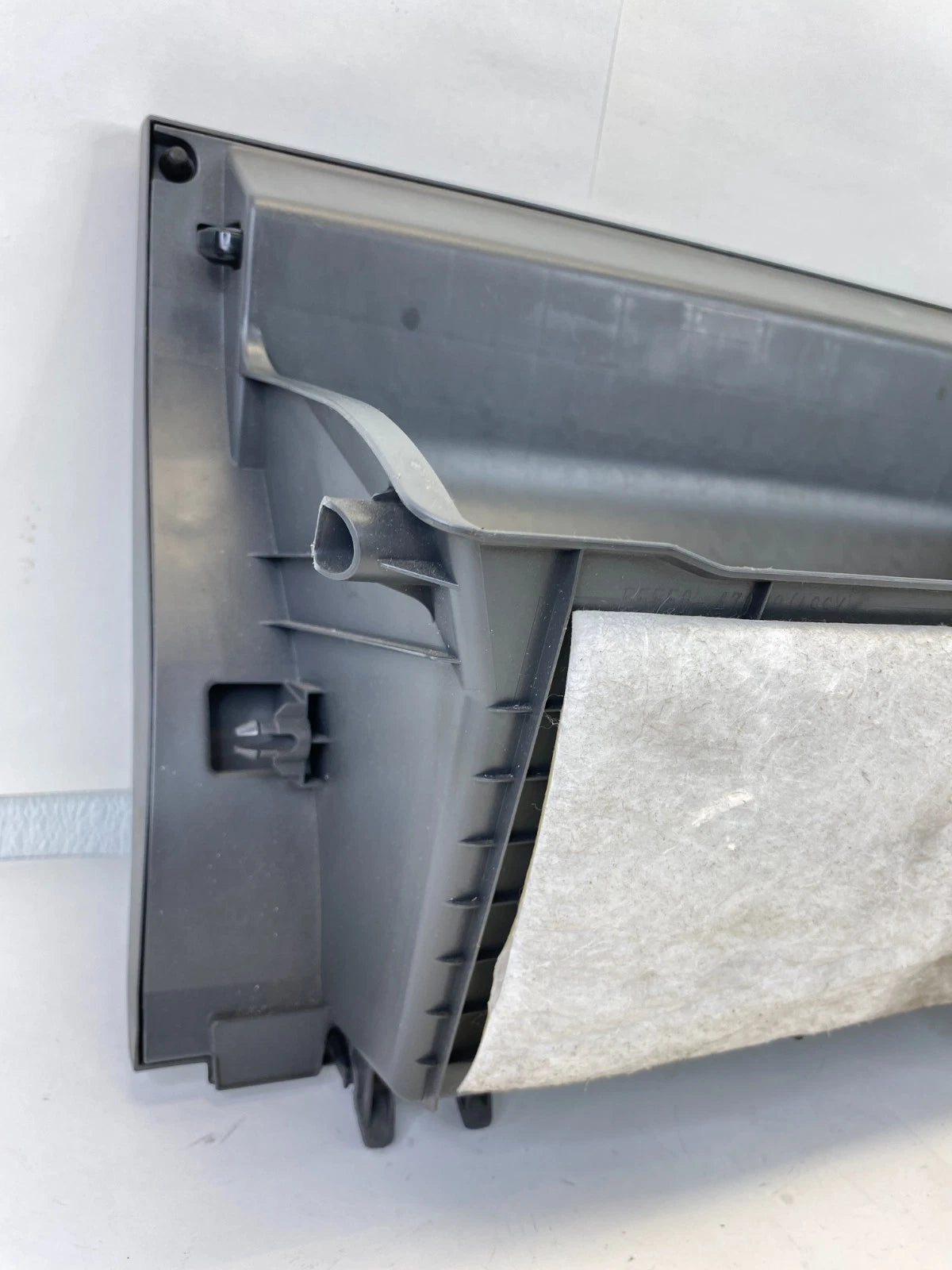 2010-2015 TOYOTA PRIUS FRONT LOWER GLOVE BOX STORAGE COMPARTMENT LID 55550-47080