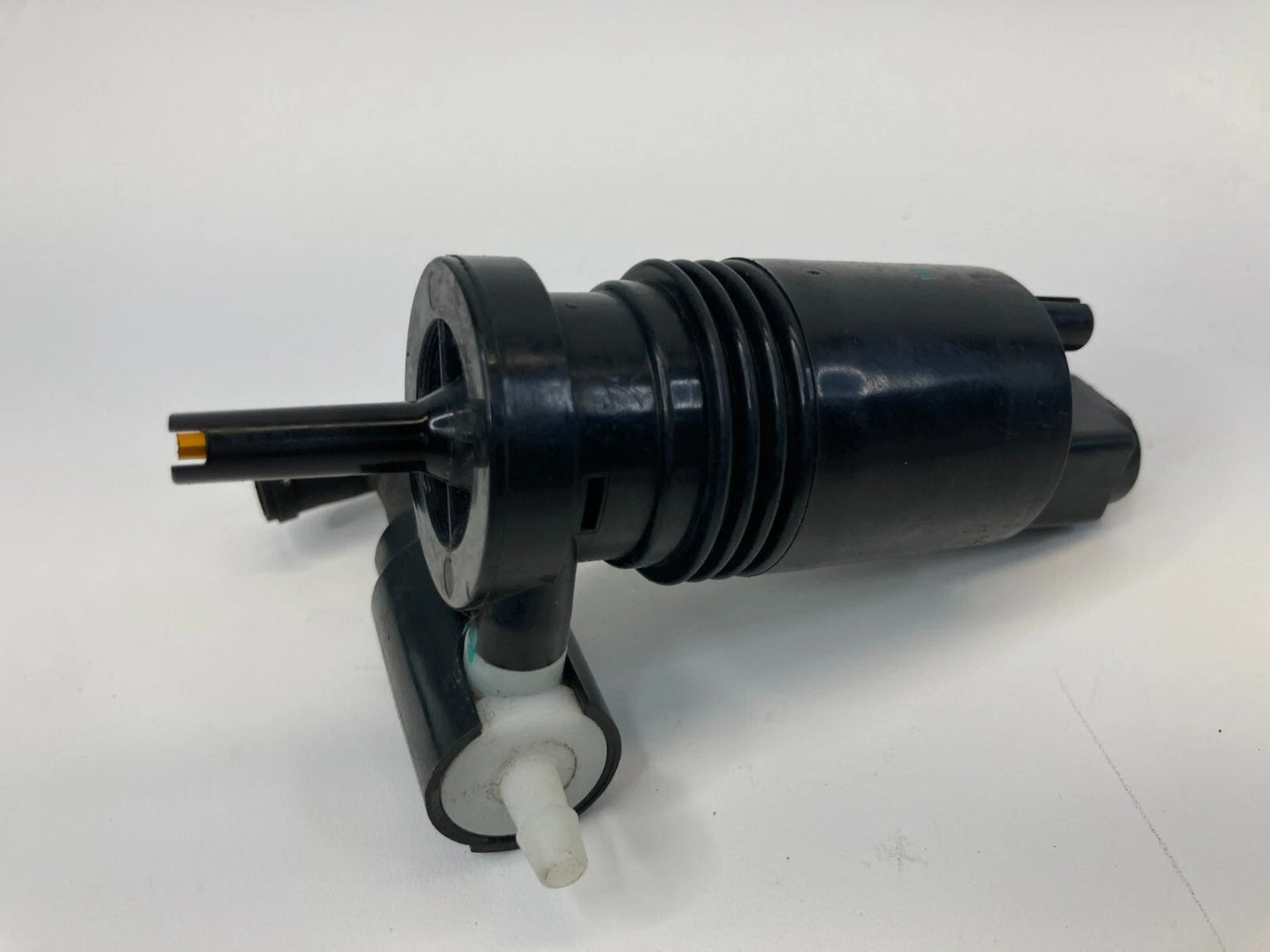 2007-2017 JEEP PATRIOT WINDSHIELD WASHER WIPER FLUID PUMP 05152075AC OEM