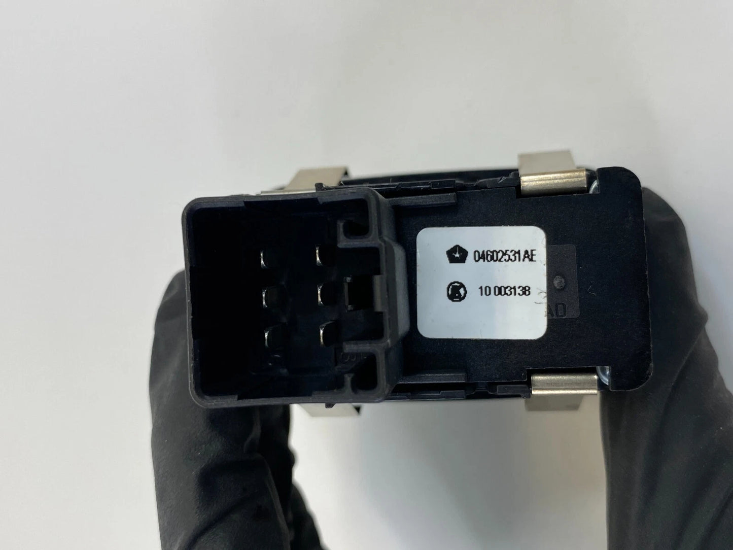 2009-2011 DODGE JOURNEY REAR RIGHT POWER WINDOW CONTROL SWITCH 04602531AE OEM