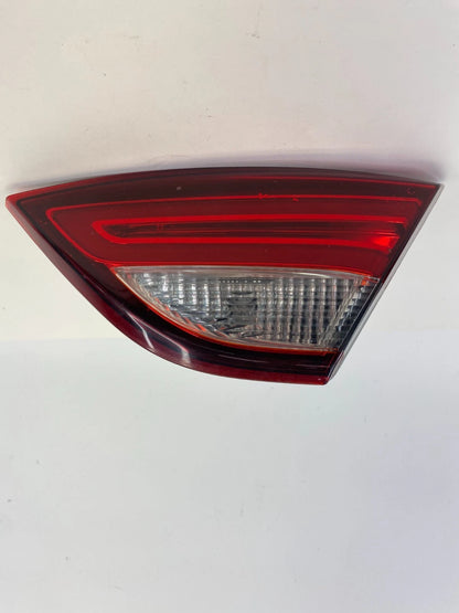 2015-2017 Chrysler 200 Sedan Rear Right Side Tail Light Taillight Inner Lamp OEM