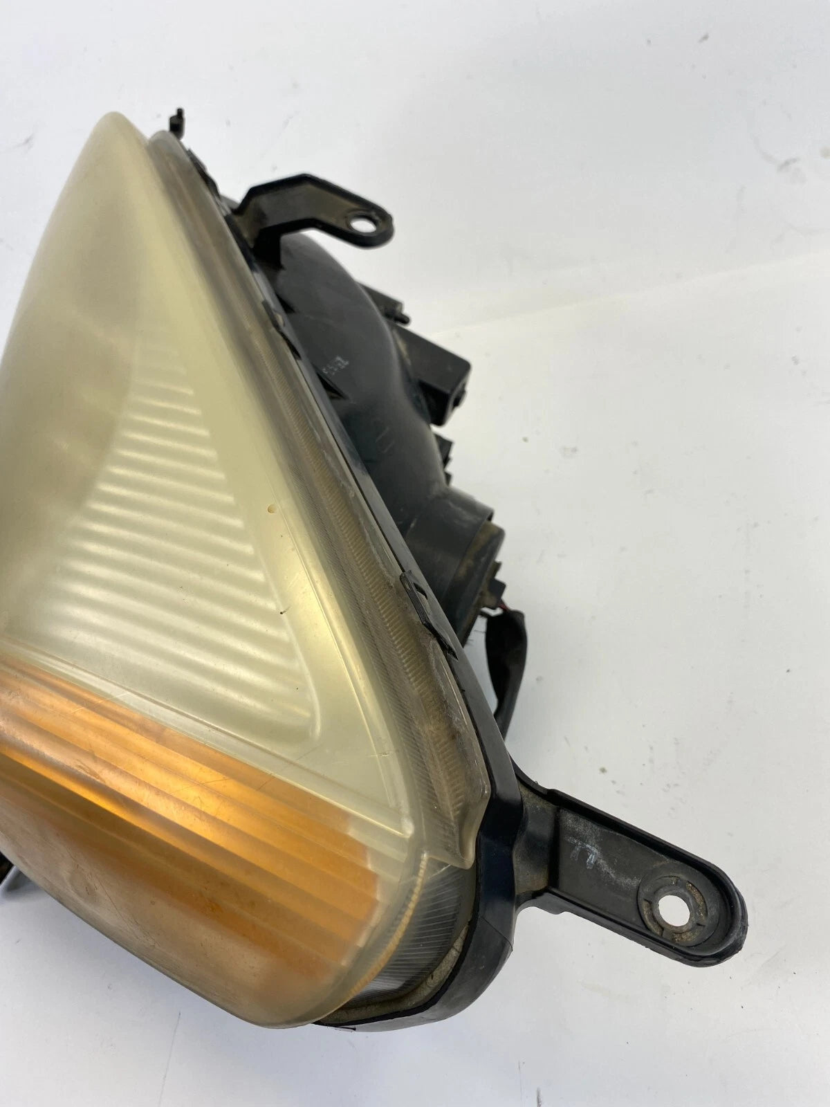 2001 2002 2003 TOYOTA RAV4 LEFT DRIVER SIDE HEADLIGHT HEADLAMP ASSEMBLY LH OEM