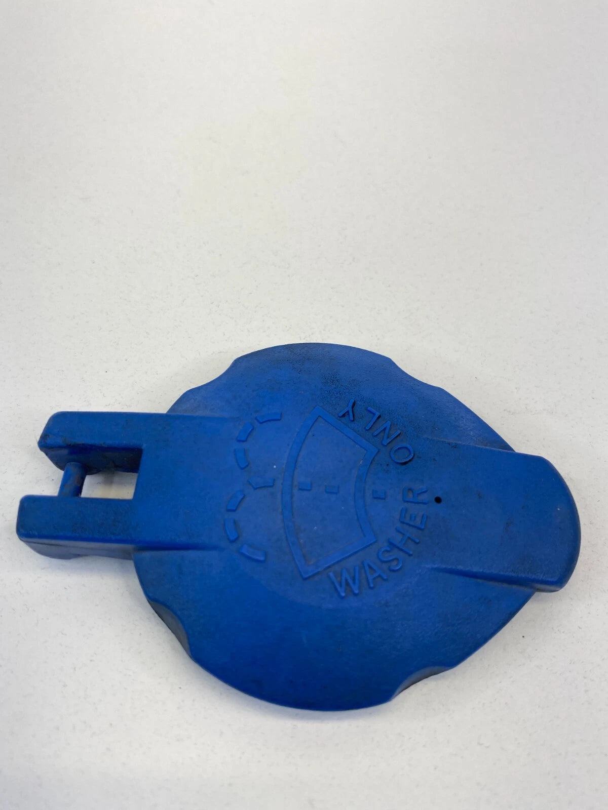 10-13 KIA FORTE SEDAN WINDSHIELD WIPER WASHER FLUID RESERVOIR BOTTLE TANK CAP