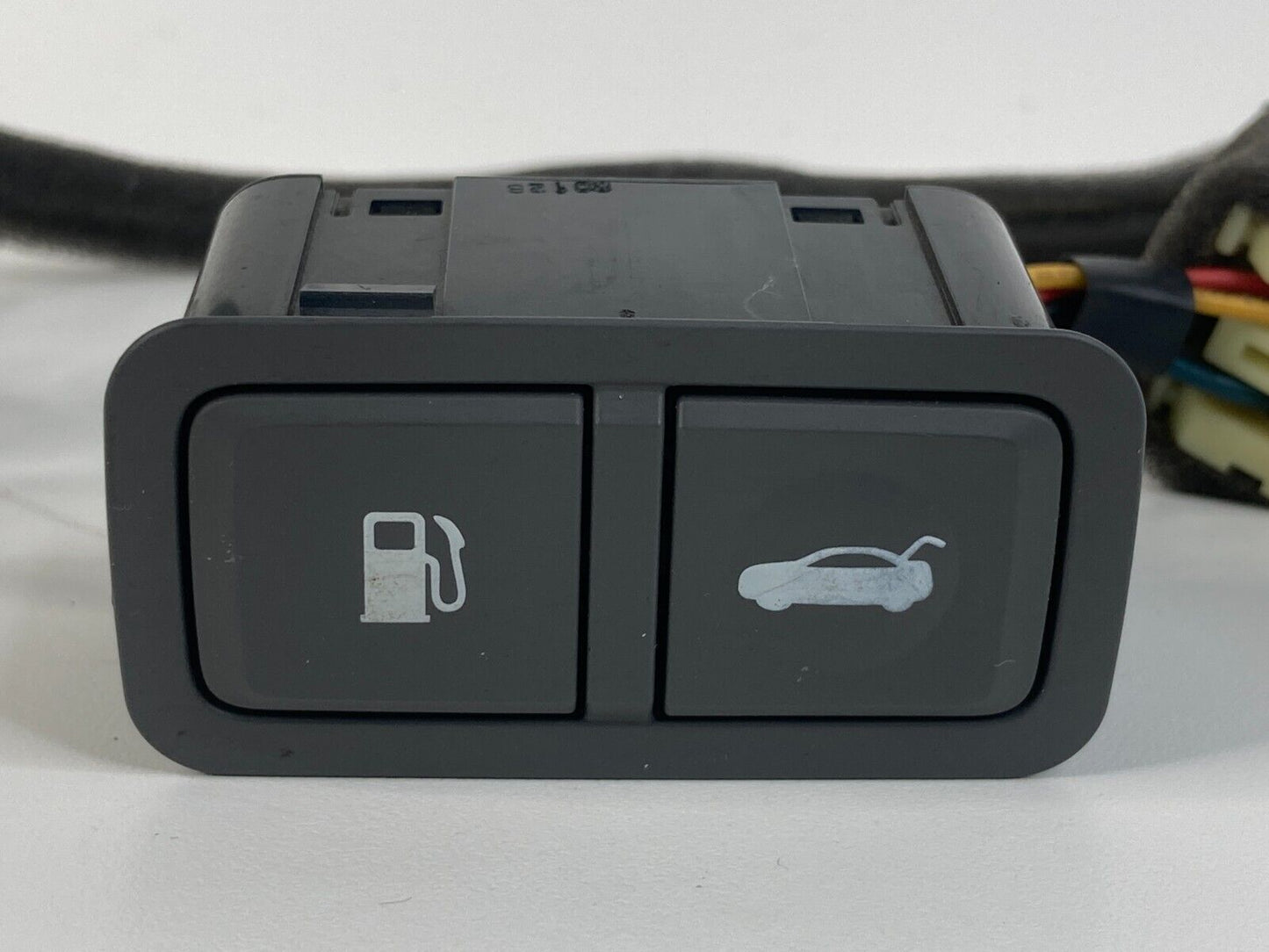 2011-2014 Hyundai Sonata Gas Fuel Door & Trunk Open Release Control Switch OEM