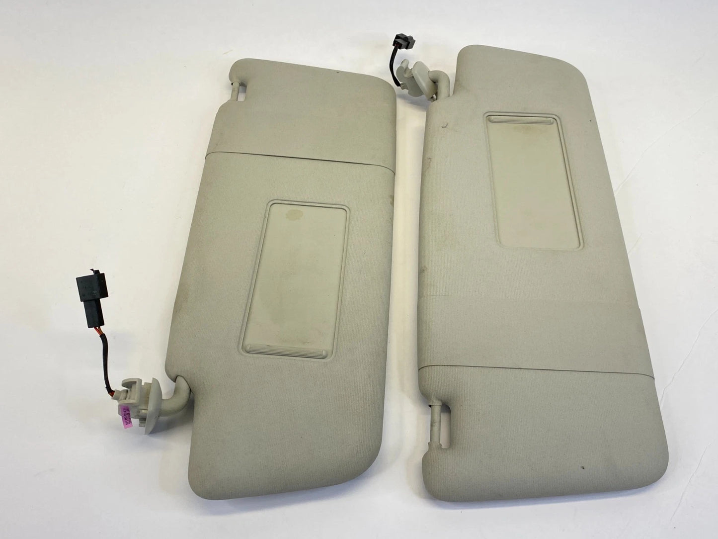 2012-2016 VW PASSAT ROOF SUNVISOR SUN VISOR SHADE PAIR SET LH & RH W/ MIRROR OEM