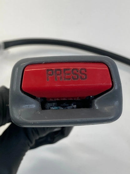 05-10 TOYOTA AVALON FRONT LEFT DRIVER SIDE SEAT BELT BUCKLE 73240-AC070-B1 OEM