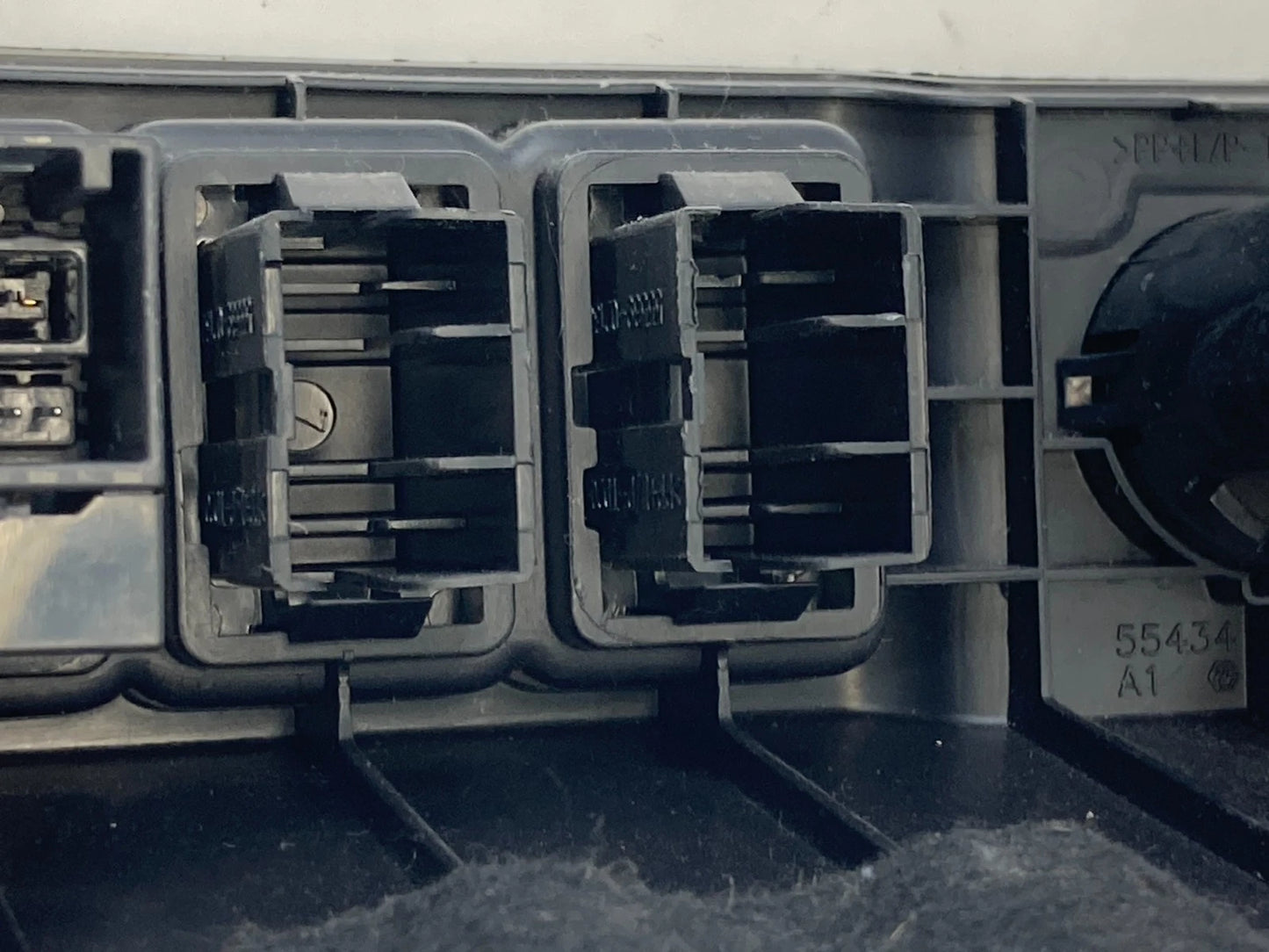 2014-2019 Toyota Corolla Dash Panel 12V USB AUX Outlet Switch Cover 55434-02220