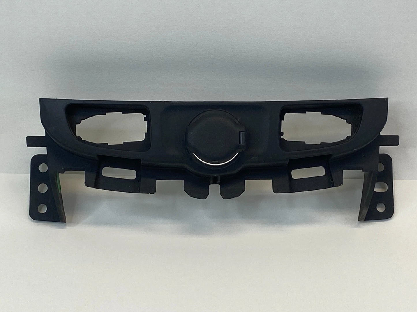 2014 2015 CHEVROLET MALIBU DASHBOARD HAZARD WARNING TRACTION OUTLET BEZEL TRIM