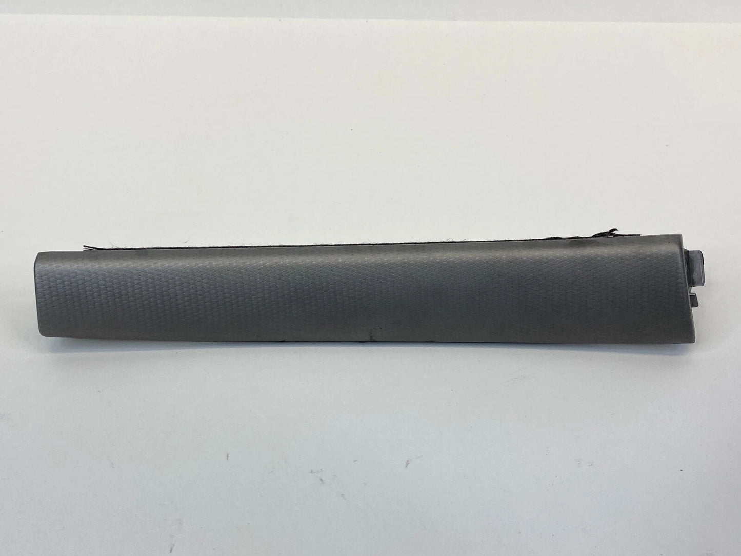2009 2010 HYUNDAI SONATA LEFT DRIVER DASH LOWER TRIM MOLDING C PAD 84780-3K500