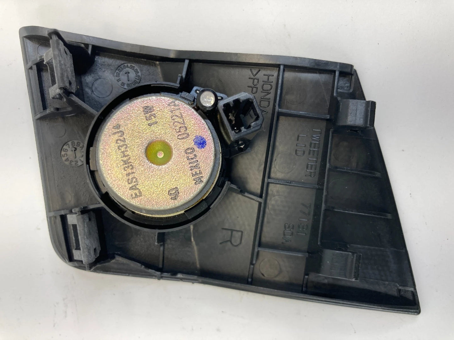 03-07 HONDA ACCORD DASH RIGHT SIDE AUDIO TWEETER SPEAKER W TRIM 77131-SDA OEM