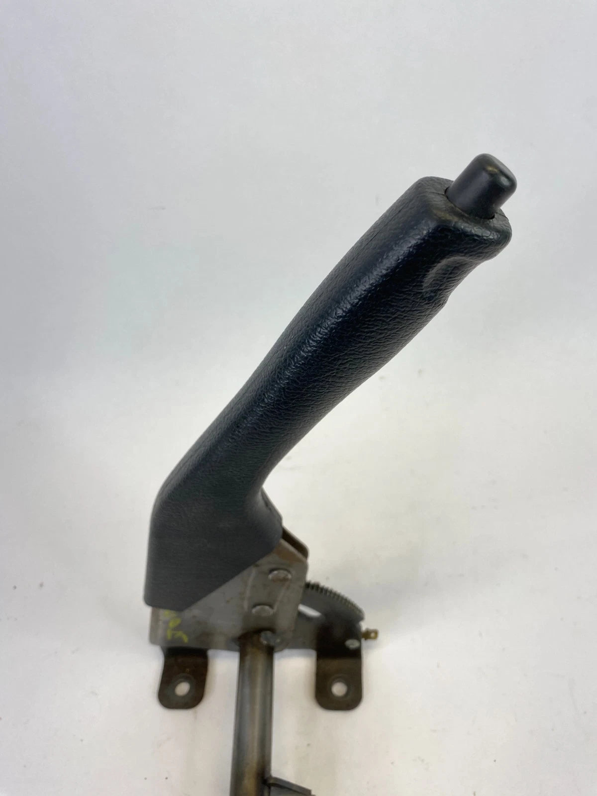 1998-2002 ISUZU TROOPER EMERGENCY PARKING HAND BRAKE LEVER HANDLE ASSEMBLY OEM