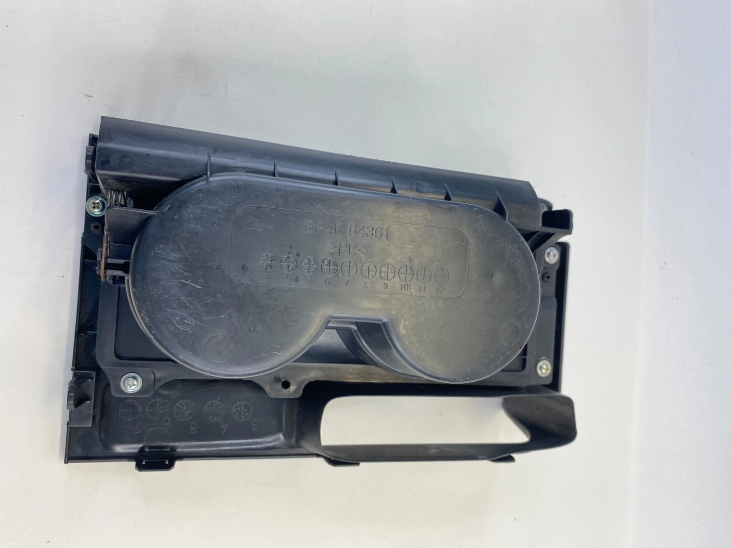 2004-2006 MAZDA 3 CENTER CONSOLE DUAL CUPHOLDER CUP HOLDER BP4K-64361 OEM