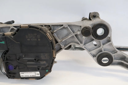 2011-2018 VW TOUAREG FRONT WINDSHIELD WIPER MOTOR & LINKAGE ASSY 7P0955023 OEM