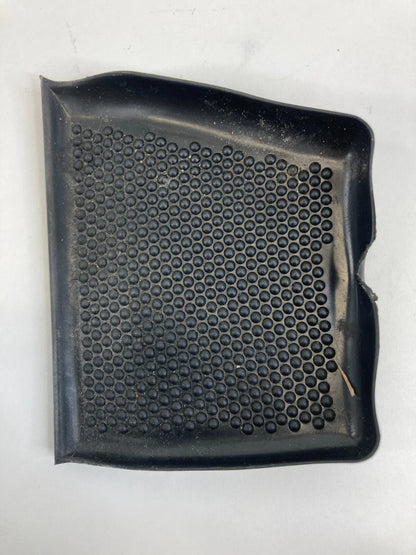 99 00 01 02 03 04 05 PONTIAC GRAND AM DASH LEFT TRAY MAT INSERT 22611802 OEM
