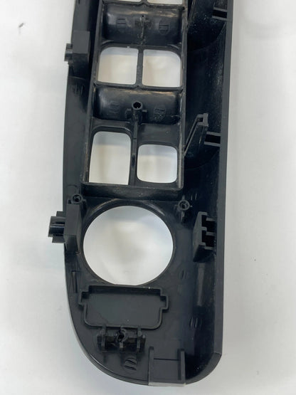 06-08 HYUNDAI SONATA FRONT LEFT DOOR WINDOW SWITCH TRIM BEZEL COVER 93570-3K000