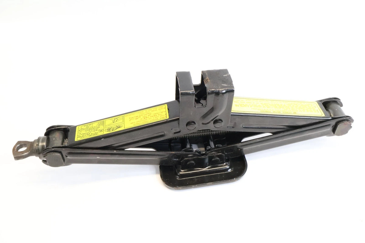 2009-2012 HYUNDAI ELANTRA SPARE TIRE EMERGENCY SCISSOR JACK TOOL KIT 09110-2H000