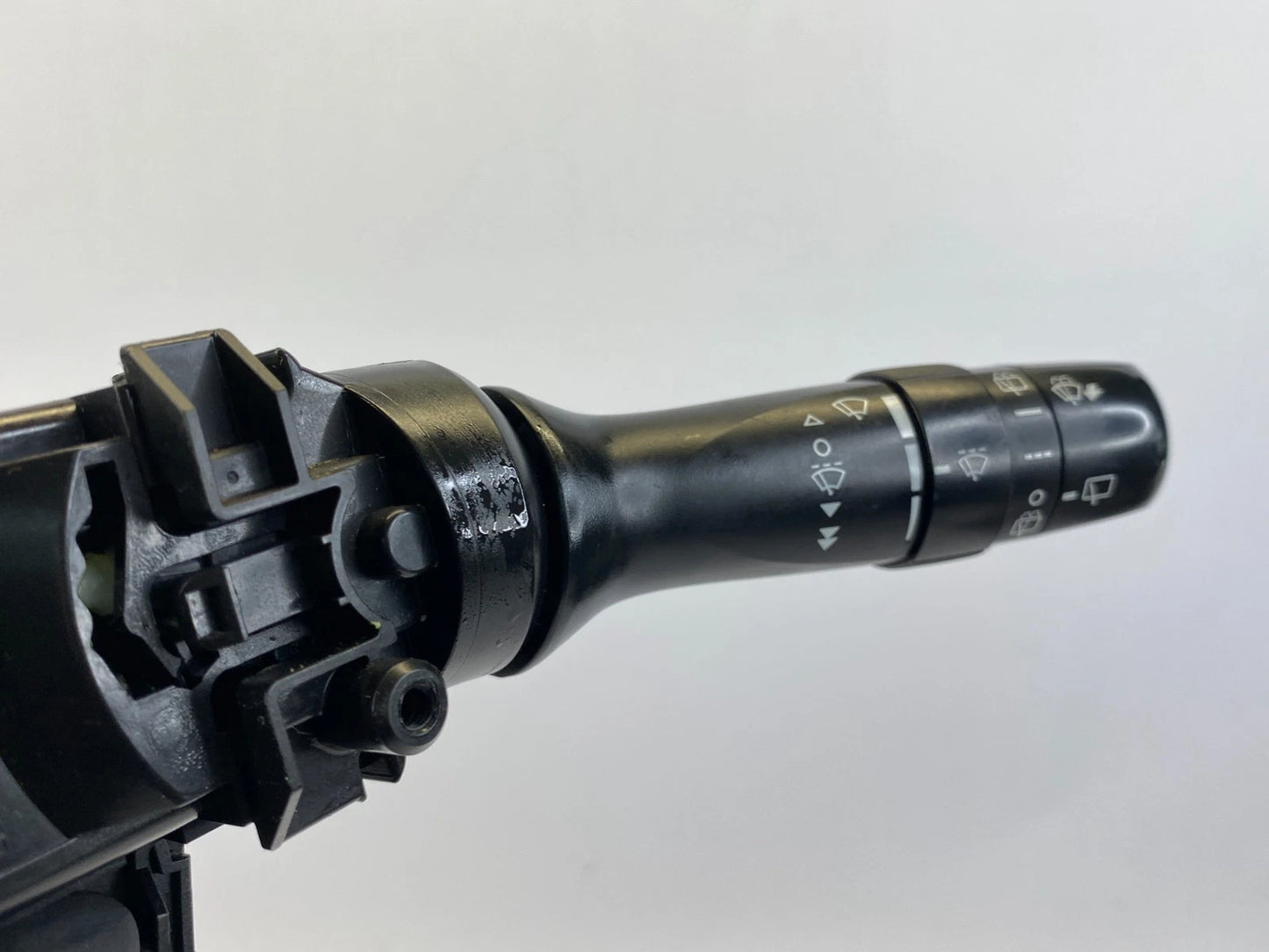 2004-2009 TOYOTA PRIUS WINDSHIELD WIPER CONTROL SWITCH STALK LEVER OEM 17F060