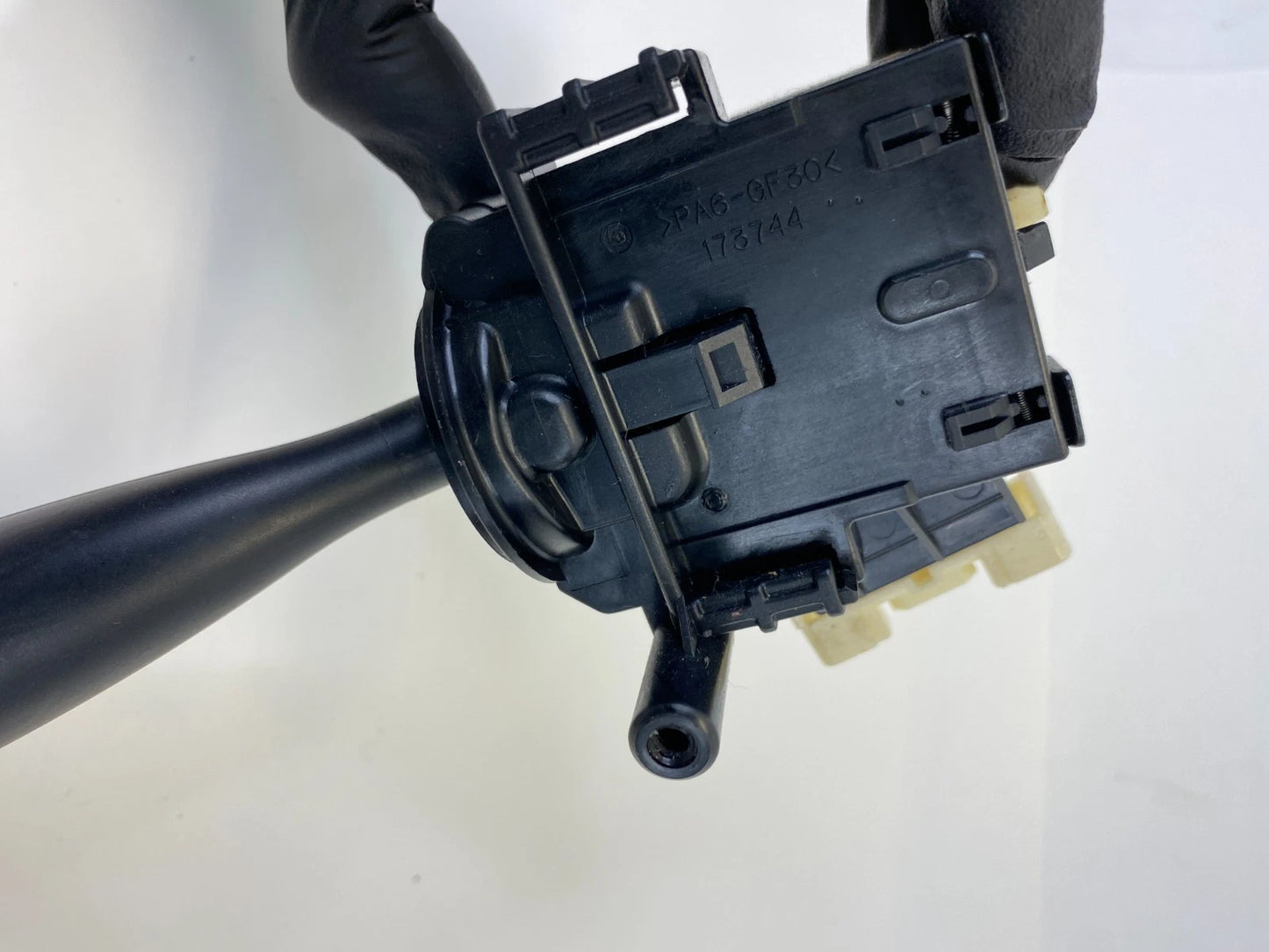 2003-2008 TOYOTA COROLLA TURN SIGNAL HEADLIGHT CONTROL SWITCH UNIT OEM 173744