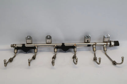 2008 BMW 535XI 3.0L TWIN TURBO HIGH PRESSURE FUEL RAIL WITH LINES OEM 7555006