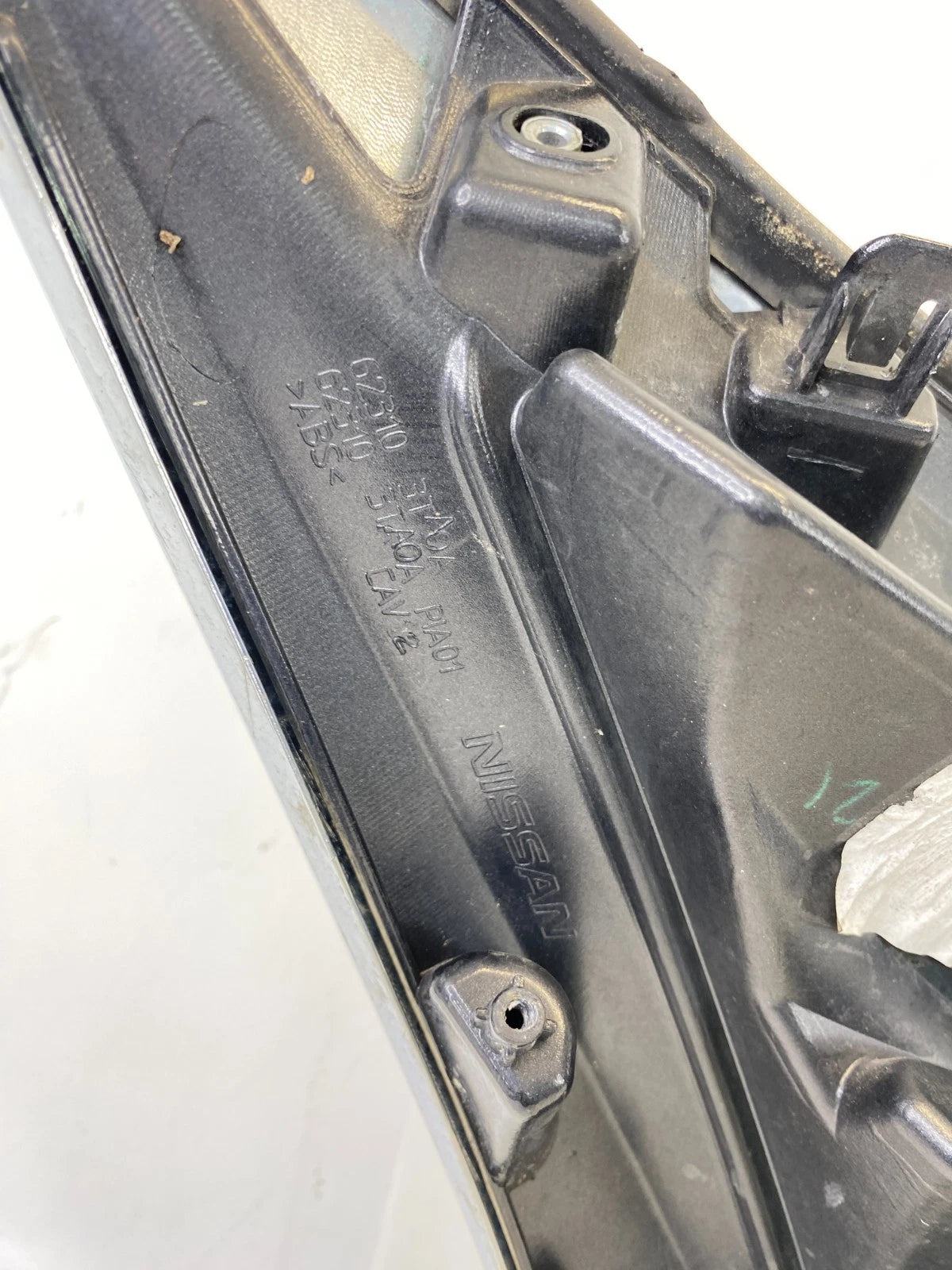 2013-2015 NISSAN ALTIMA FRONT GRILL GRILLE W/ LOGO EMBLEM ASSEMBLY 62310-3TA0A