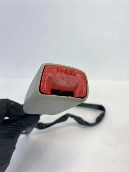 2009-2015 TOYOTA VENZA FRONT RIGHT PASSENGER SIDE SEAT BELT BUCKLE OEM