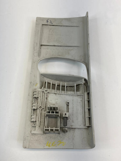 12-18 FORD FOCUS FRONT LEFT SEAT B-PILLAR TRIM ANCHOR COVER CM51A24582A04AAW OEM
