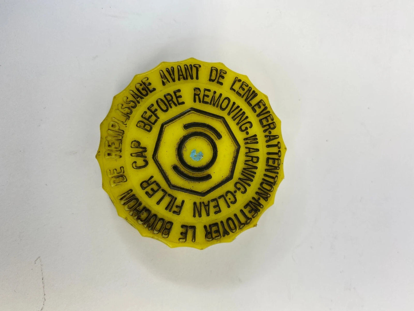 2001-2010 JEEP GRAND CHEROKEE BRAKE MASTER CYLINDER RESERVOIR COVER CAP OEM