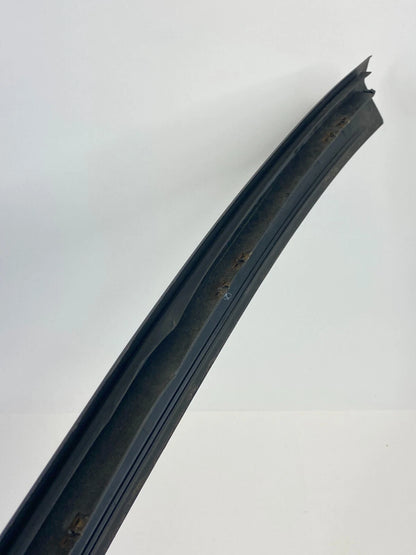 2007-2012 DODGE CALIBER RIGHT PASSENGER EXTERIOR ROOF PANEL MOLDING APPLIQUE