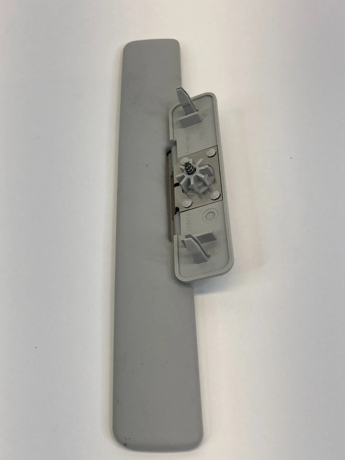 98-05 VOLKSWAGEN PASSAT CENTER MIDDLE TOP SUNVISOR SUN VISOR SHADE 3B0858555D