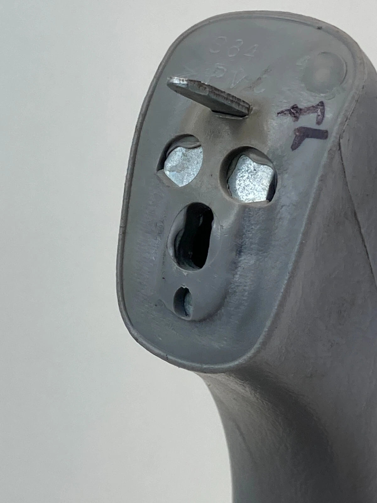 1998-2002 HONDA ACCORD FRONT LEFT DRIVER SIDE ROOF GRAB HANDLE GRAY OEM FACTORY