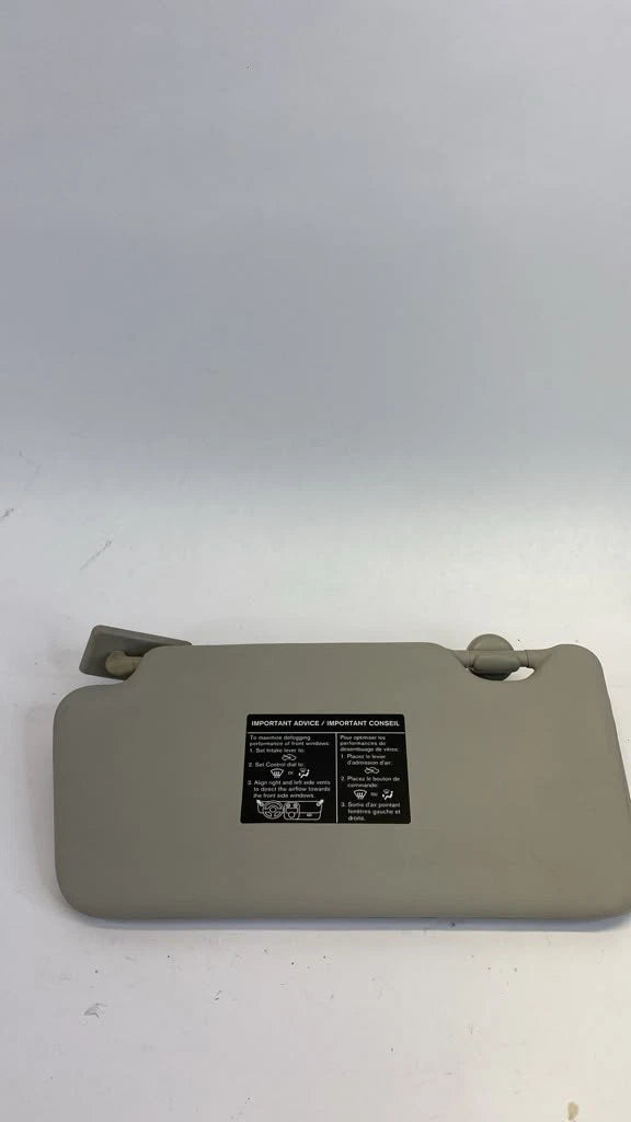 2014 2015 14 15 NISSAN VERSA NOTE LEFT DRIVER SIDE SUN VISOR SUNVISOR GRAY OEM