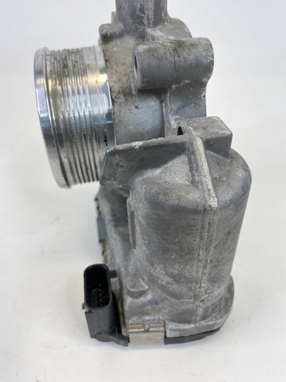 2014-2018 Ford Focus 2.0L L4 16V A/T Throttle Body Throttle Valve DS7E-9F991-BB