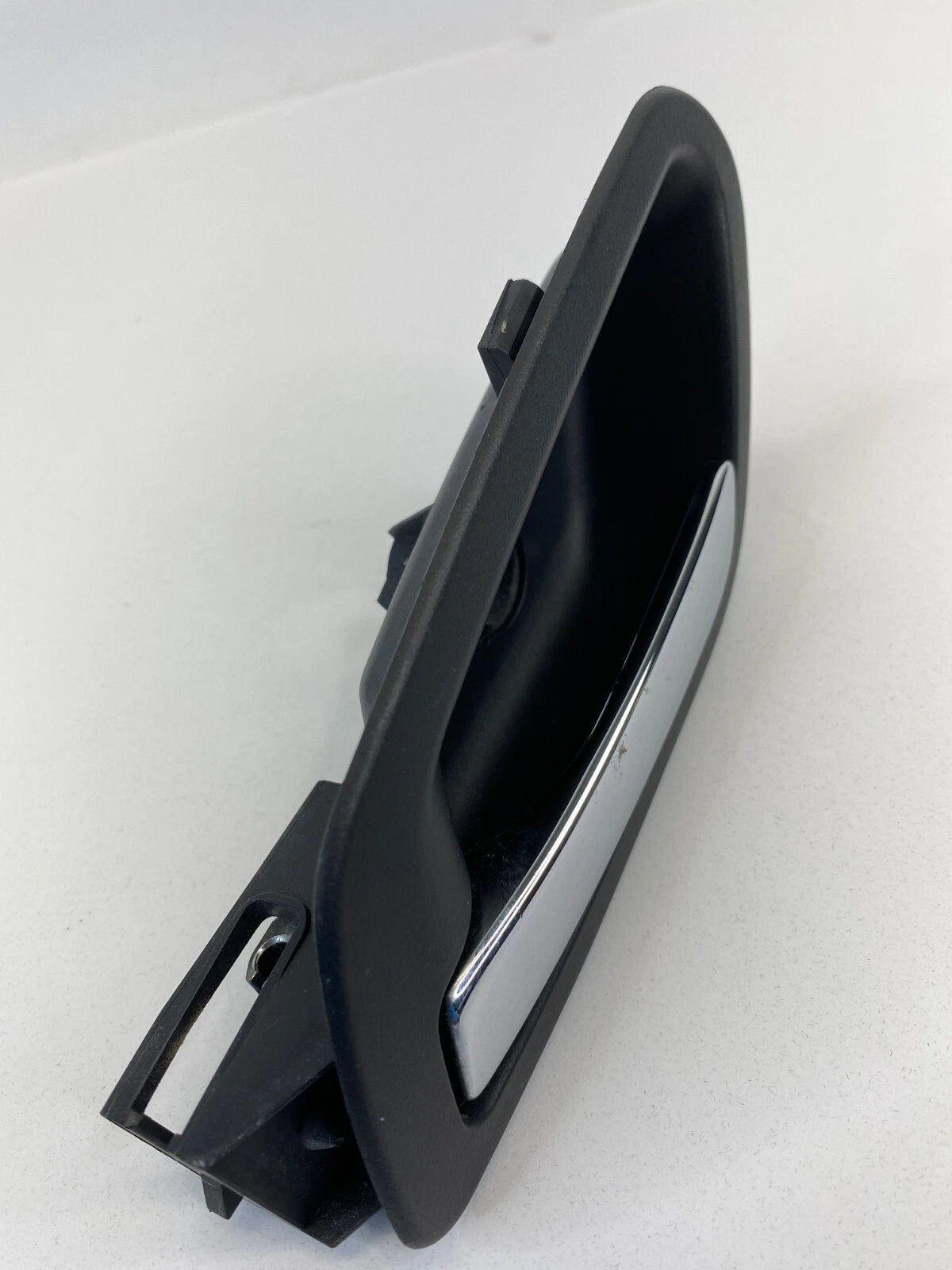 2005-2010 PONTIAC G6 REAR LEFT SIDE INTERIOR DOOR HANDLE ASSEMBLY 22731745 OEM