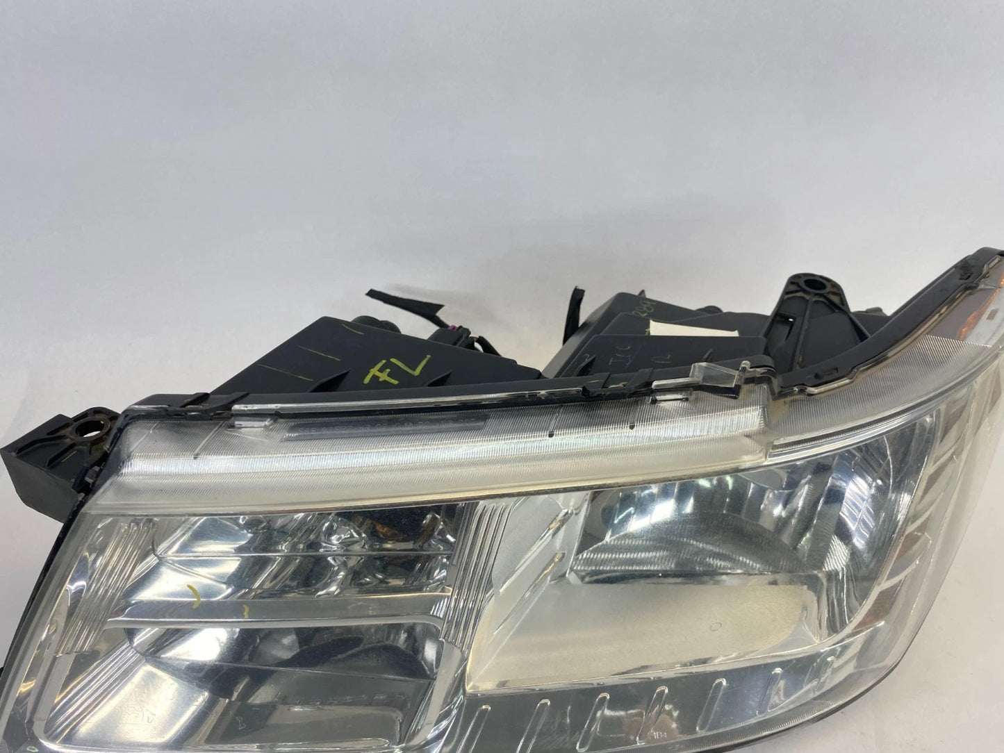 2009-2020 DODGE JOURNEY DRIVER LEFT SIDE HEADLIGHT LAMP HALOGEN CHROME OEM