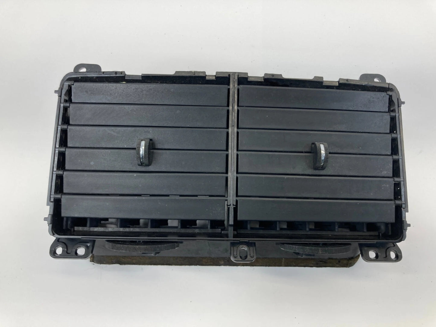 2009 2010 09 10 DODGE JOURNEY CENTER DASH A/C HEATER AIR VENT GRILLE OEM