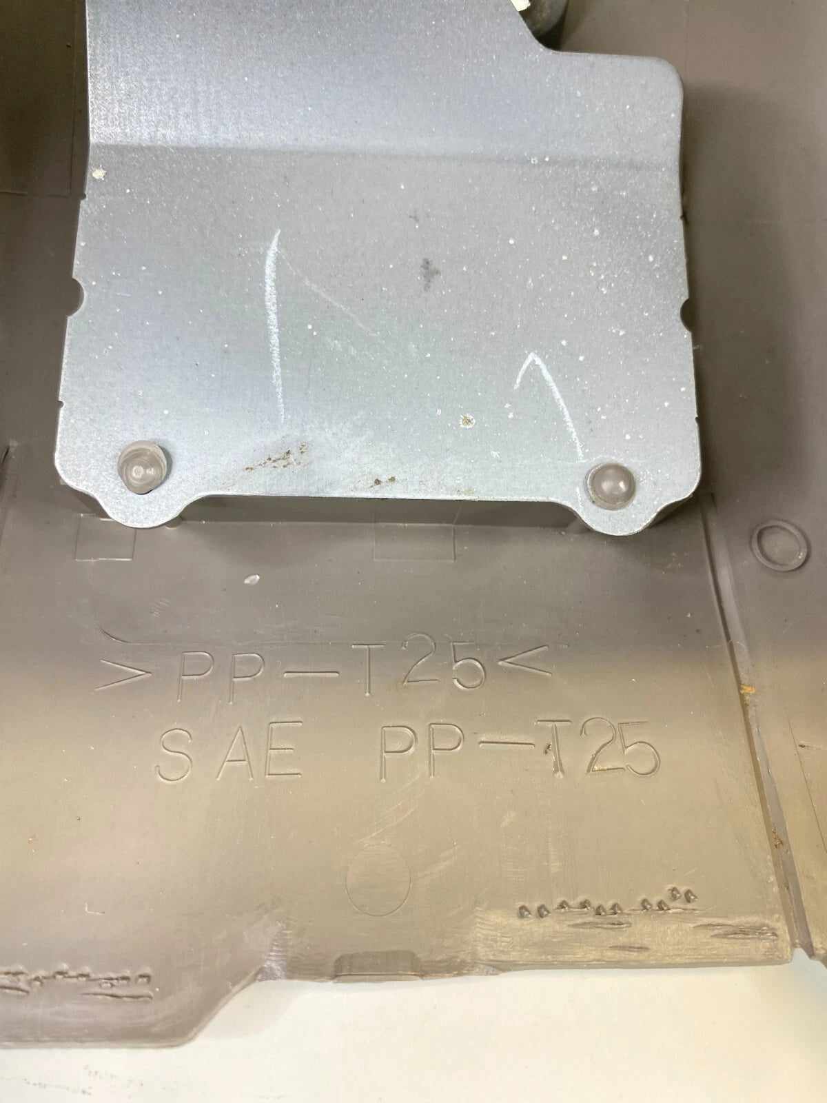 1998-2005 LEXUS GS300 UPPER & LOWER STEERING COLUMN TRIM COVER ASSY OEM