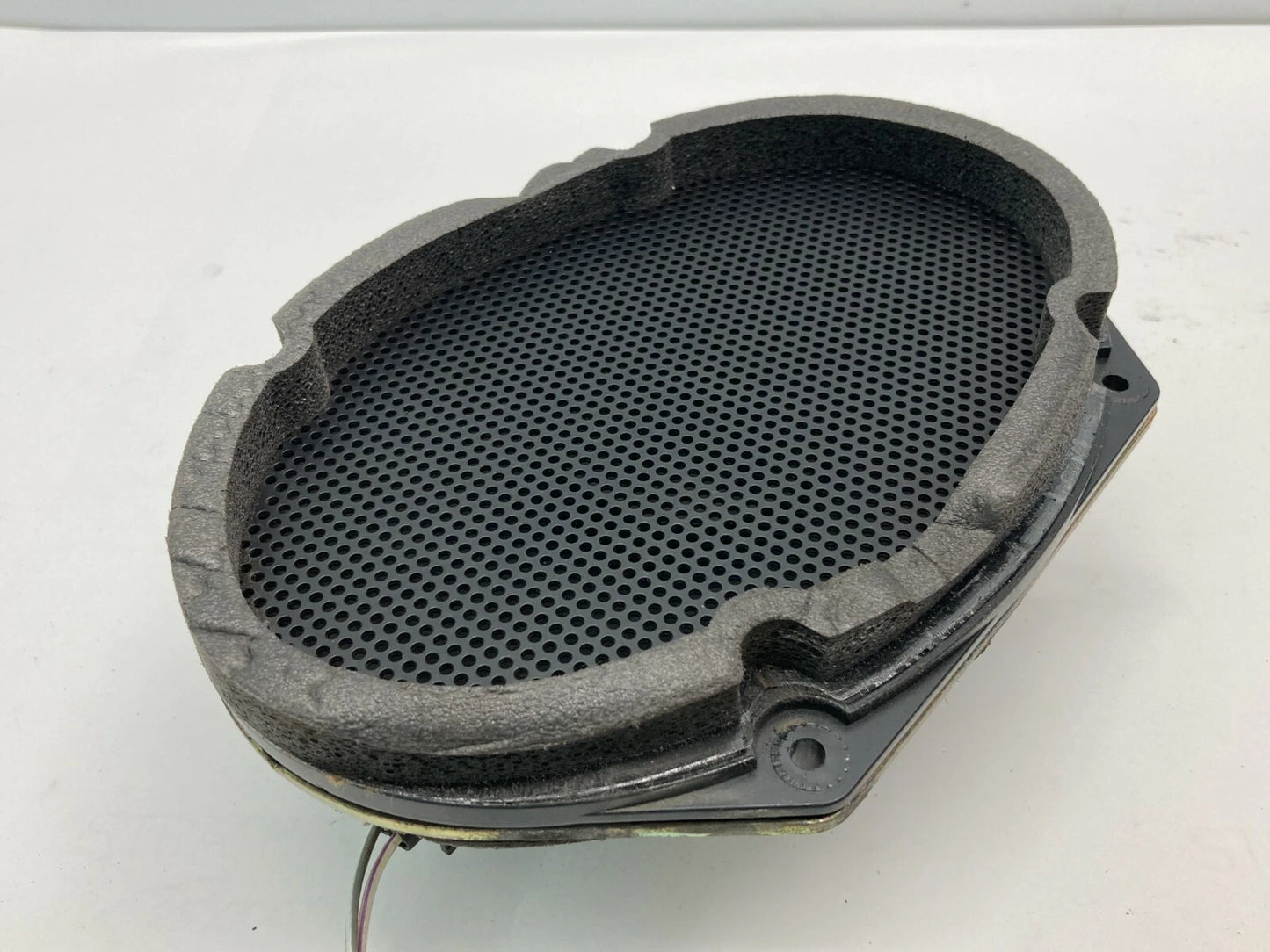 2000-2004 FORD FOCUS REAR RIGHT SIDE DOOR SOUND SYSTEM AUDIO SPEAKER XS4F18808AB